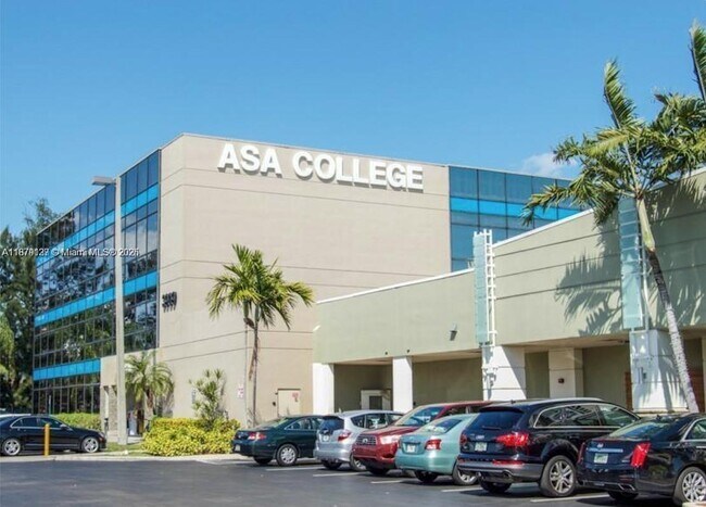 Building Photo - 3536 NE 168th St