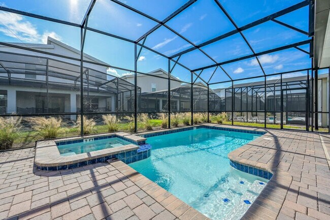 Building Photo - 4532 Target Blvd