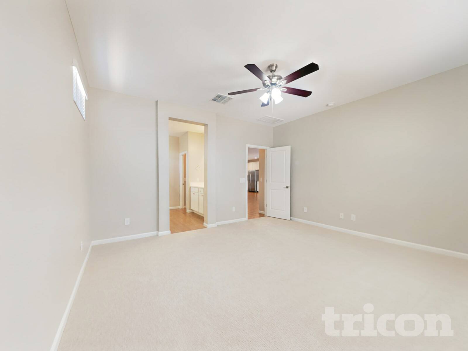 Building Photo - 17852 W Daley Ln