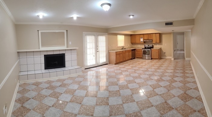 Building Photo - 2901 Robin Hill Ln