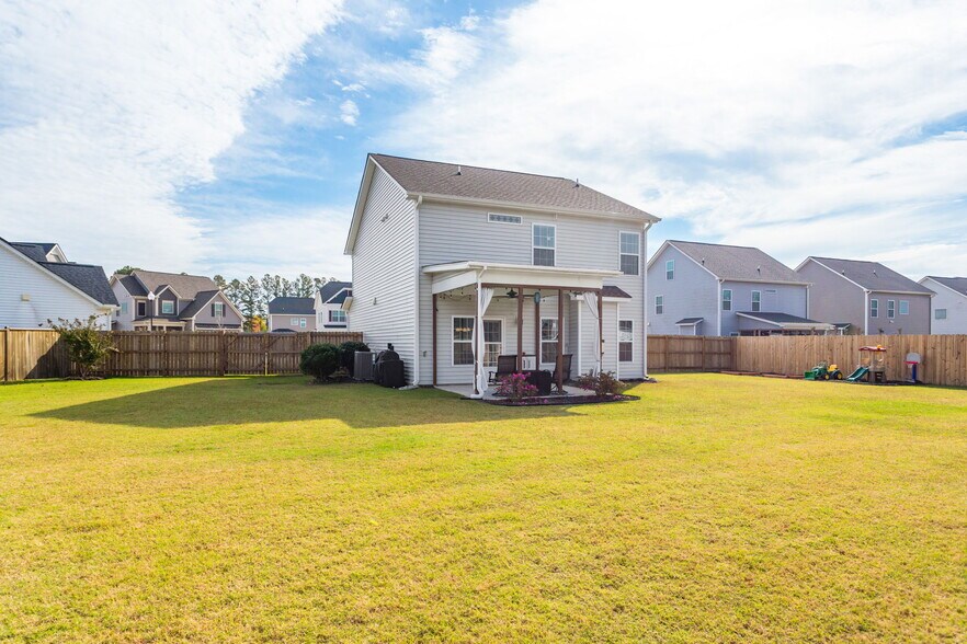 Building Photo - 115 Jonalker Ct