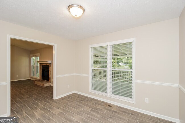 Building Photo - 2685 Springside Ct