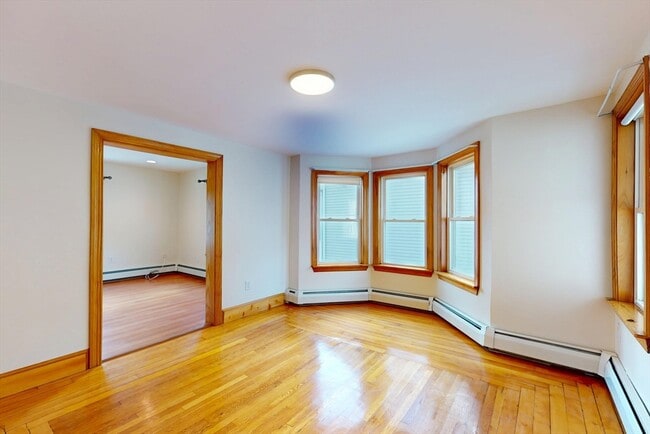 Building Photo - 58 Teel St