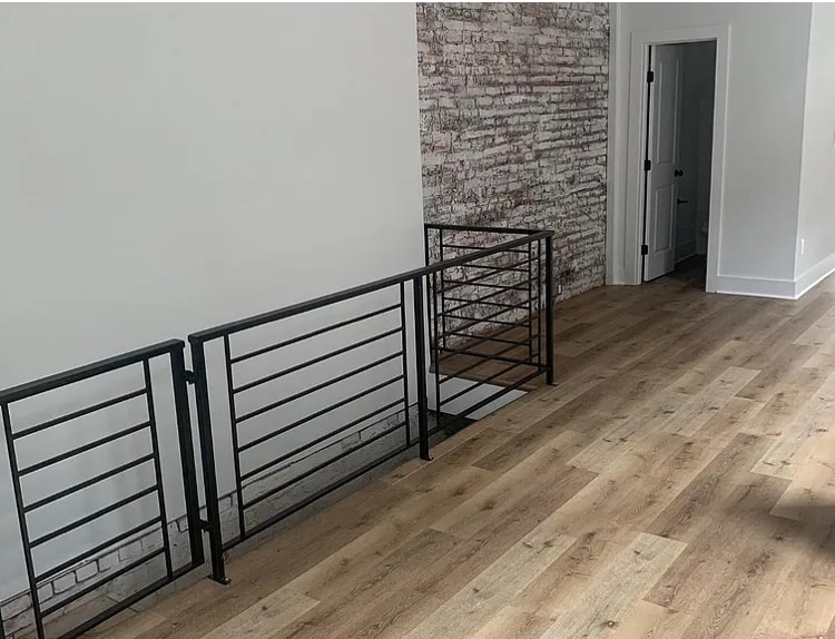 Building Photo - 2124 E Somerset St