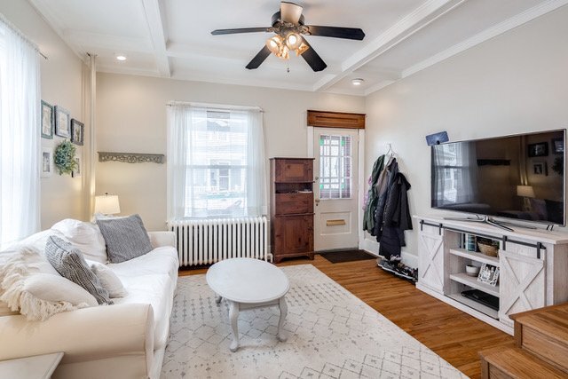 Building Photo - 3 Lee Ave