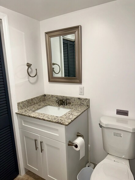 full bathroom with walk in shower - 610 SW 6th Ave