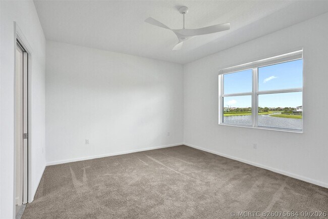 Building Photo - 4676 Longwood Lake Sq