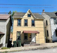Building Photo - 311 E Lamb St