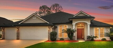 Building Photo - Beautiful Pool Home in highly desired Osprey Pointe!