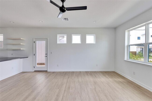 Building Photo - 7601 Cooper Ln