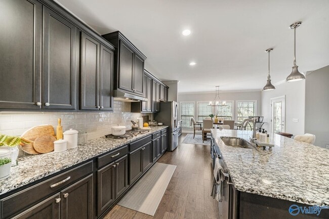 Building Photo - 9434 Crysillas Dr