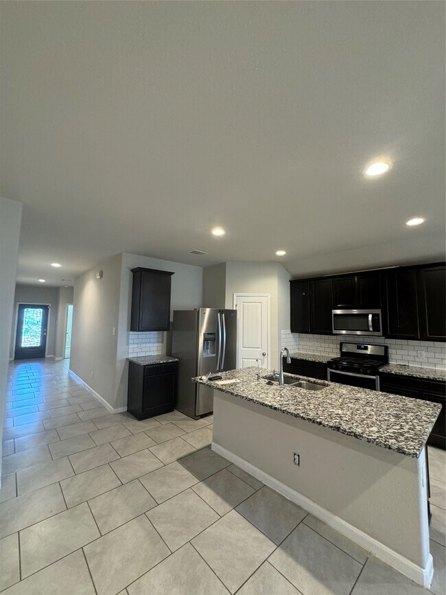 Building Photo - 7527 Flintrock Hollow Trail