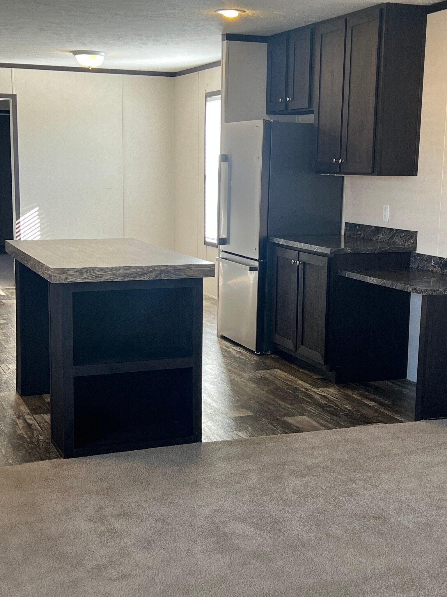 Building Photo - 130 Shiawassee River Dr