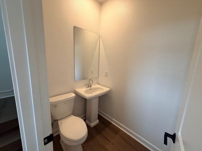 Building Photo - 460 Caliper Wy