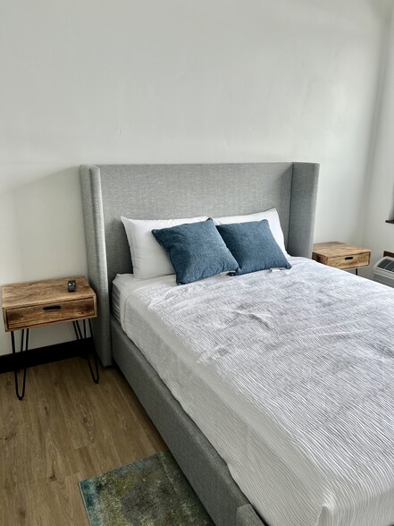 Building Photo - 510 Nucleus Ave