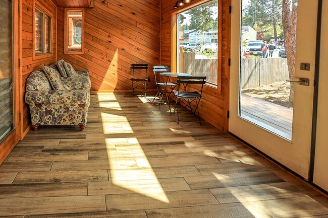 Building Photo - 42638 Moonridge Rd