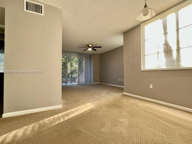 Building Photo - 4824 N State Rd 7