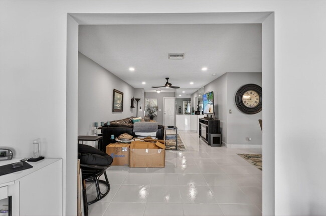 Building Photo - 6357 Overland Dr