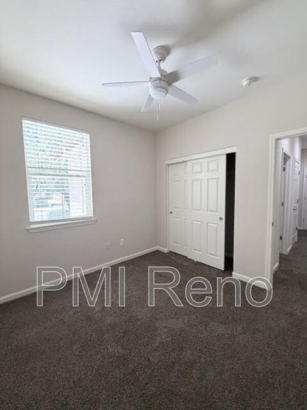 Building Photo - 10742 Amber Falls Dr