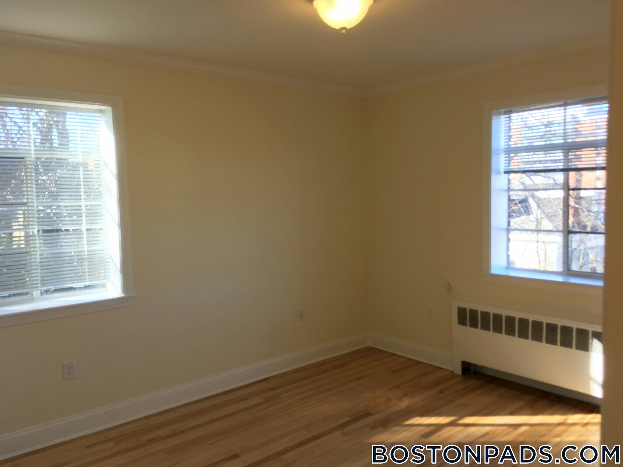 Building Photo - 80 St Paul St