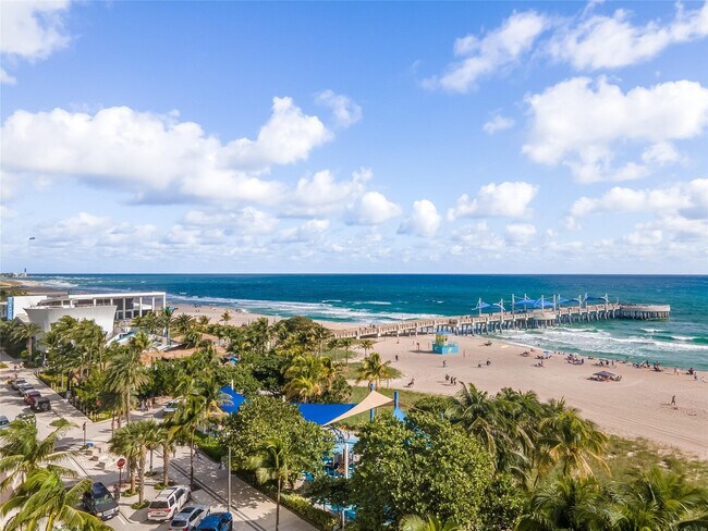 Building Photo - 133 N Pompano Beach Blvd