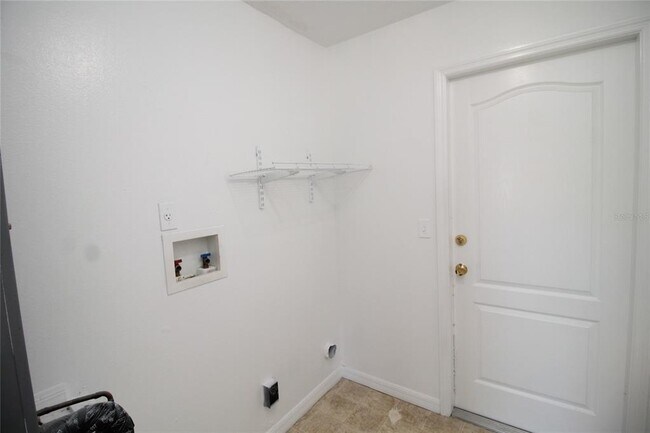 Building Photo - 439 Gentle Breeze Dr