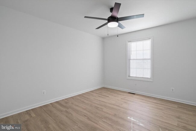 Building Photo - 118 Windsor Knit Rd