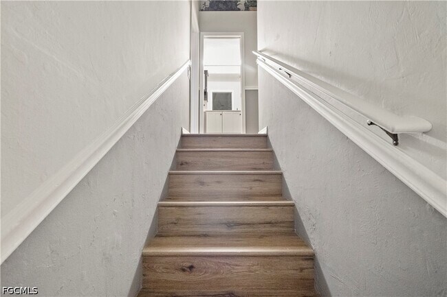 Building Photo - 6879 Pentland Way