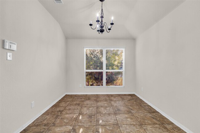 Building Photo - 3050 Thicket Path Way
