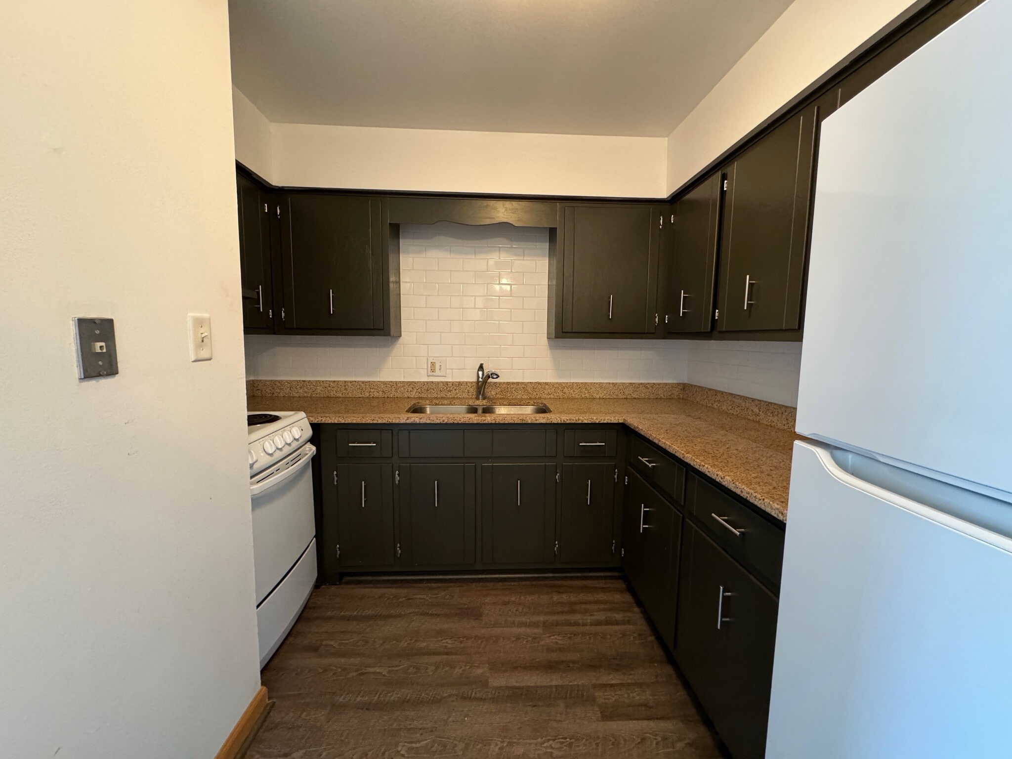 Building Photo - 6609 Oak Forest Ave