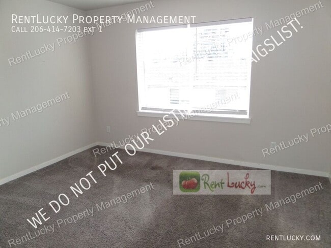 Building Photo - 24520 95th Pl S