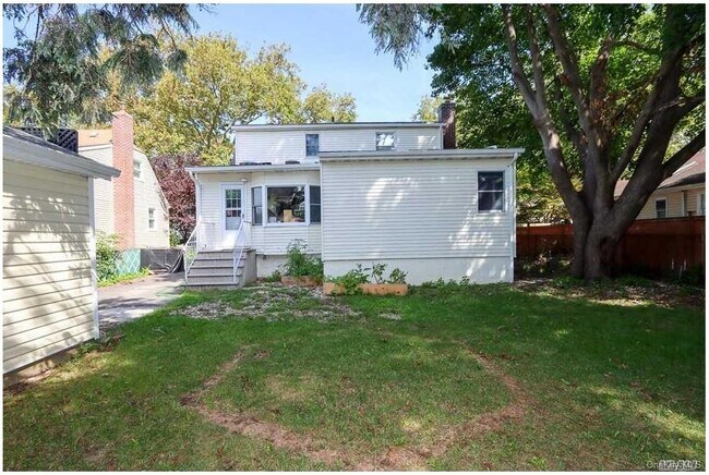 Building Photo - 44 Ruxton St
