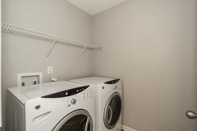 Building Photo - 459 Averasboro Dr