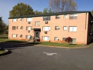 Primary Photo - Arlington Ridge