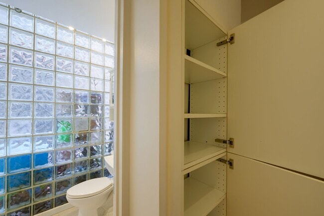 Building Photo - 1771 Swann St NW