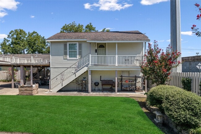 Building Photo - 1310 Reid St