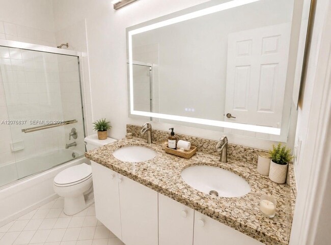 Building Photo - 1213 Skylark Dr