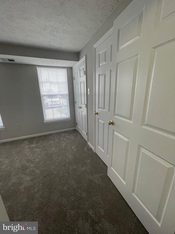 Building Photo - 726 Jupiter Hills Ct