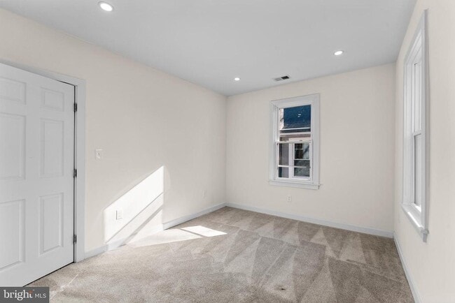 Building Photo - 509 McCabe Ave