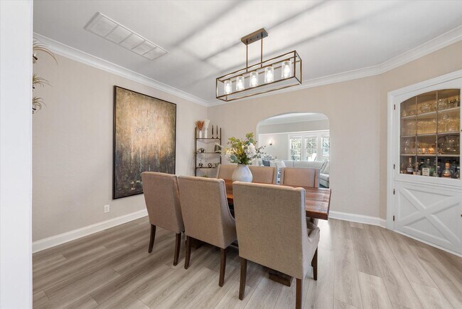 Building Photo - 2509-2511 N Cramer St