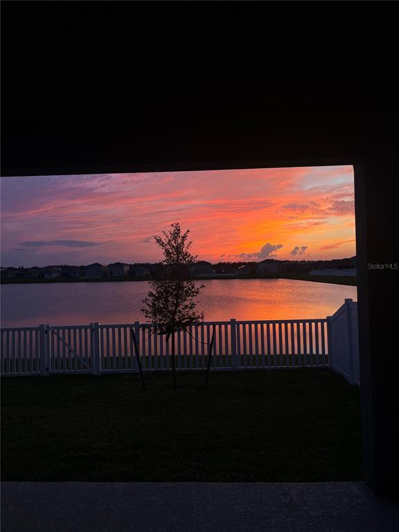 Building Photo - 1738 Walnut Crk Dr