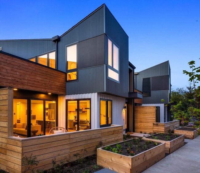Building Photo - Net Zero Townhome on Bainbridge Island — 3 Bed | 2.25 Bath | 1,813 SqFt at The Trillium