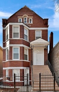 Building Photo - 5144 S Hermitage Ave
