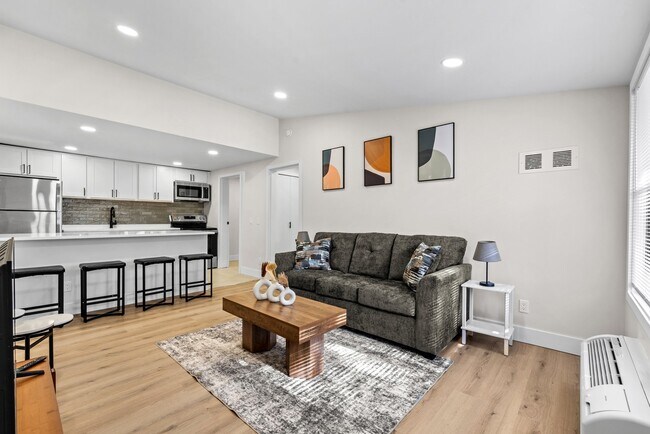 Building Photo - 41349 Heathmore Ct