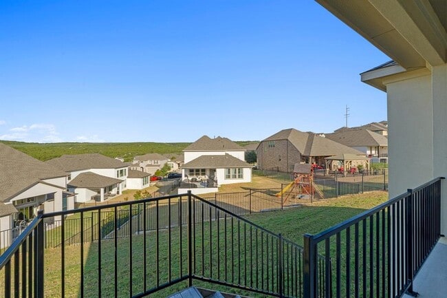 Building Photo - 1325 Castalo Ln