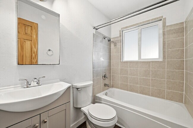 Building Photo - $2,145.95 with $300 off the first month's rent, 4 Beds - 2 Bath, Single Family Home in Colorado S...