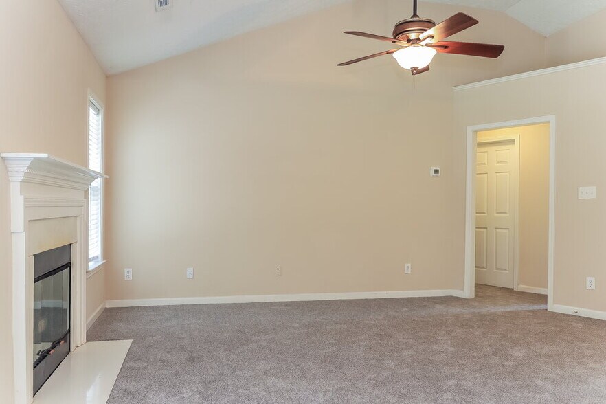 Building Photo - 47 Noah Dr