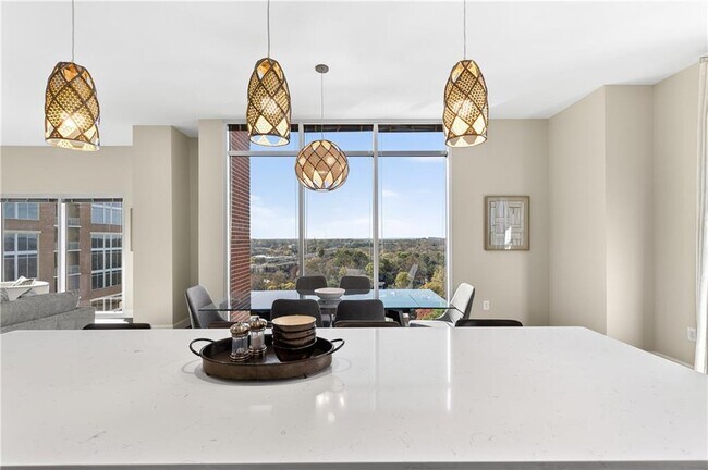 Building Photo - 1820 Peachtree St NW