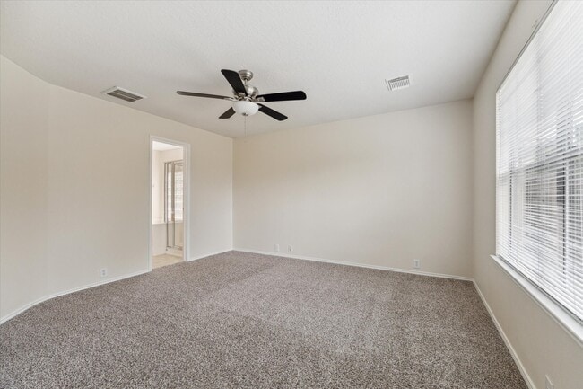 Building Photo - 21102 Somerset Park Ln