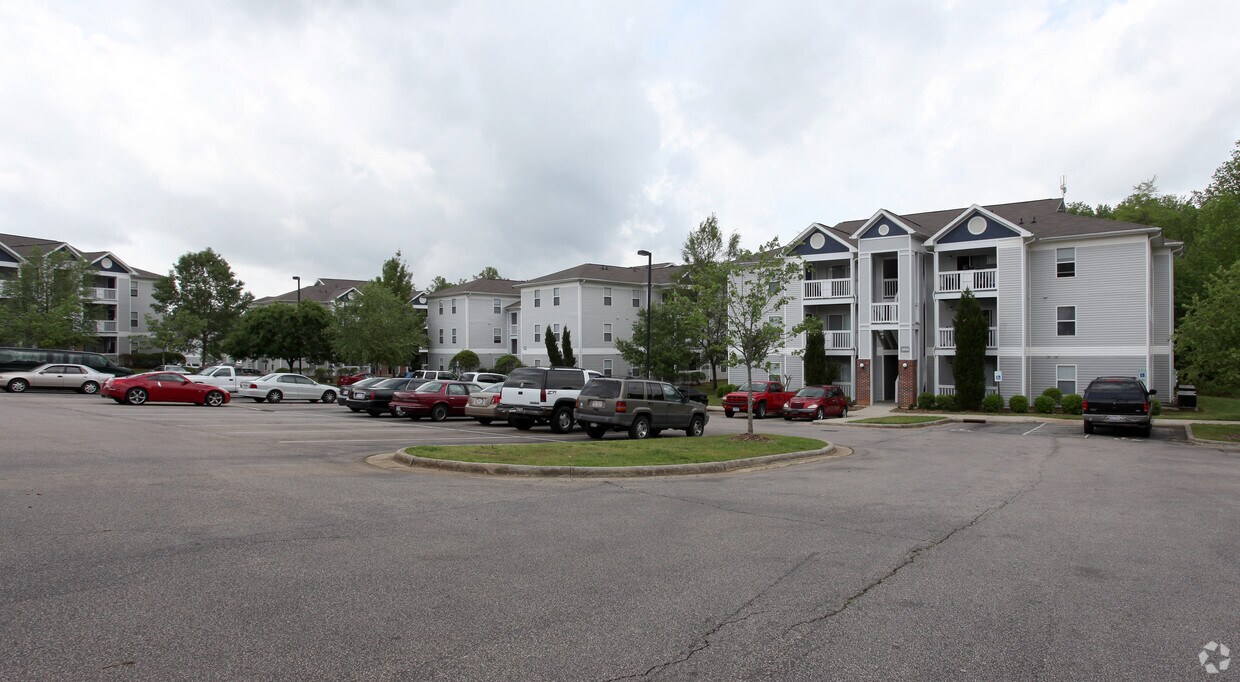 Chandler Ridge Apartments Raleigh